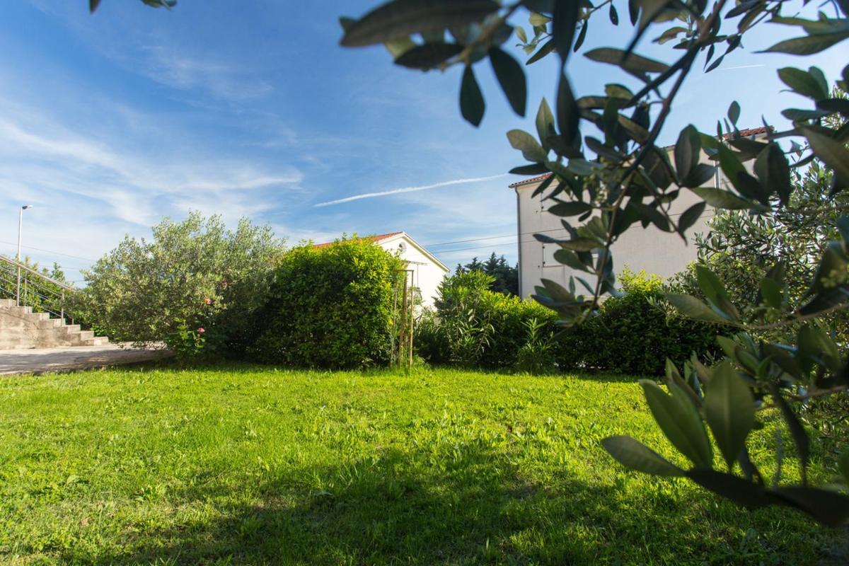 Apartment Adriatic 3 Selce